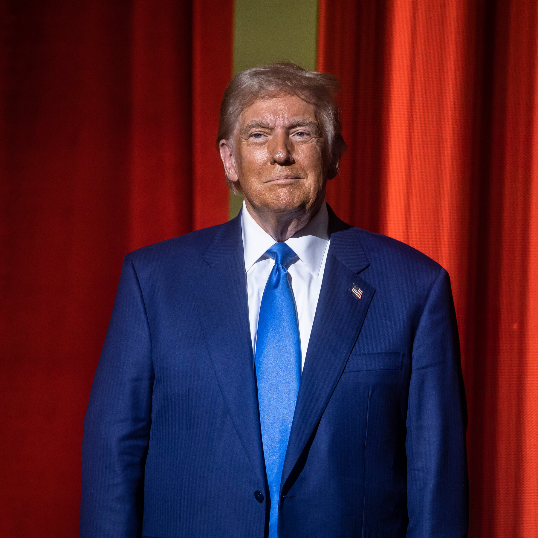Trump, Metaverse ve NFT Ticaret Platformu için Ticari Marka Başvurusunda Bulundu
